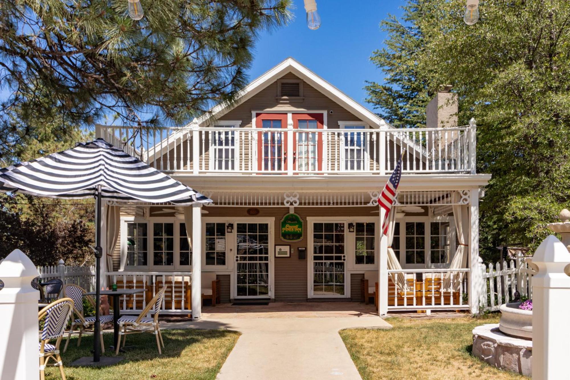 Prescott Pines Inn Екстер'єр фото