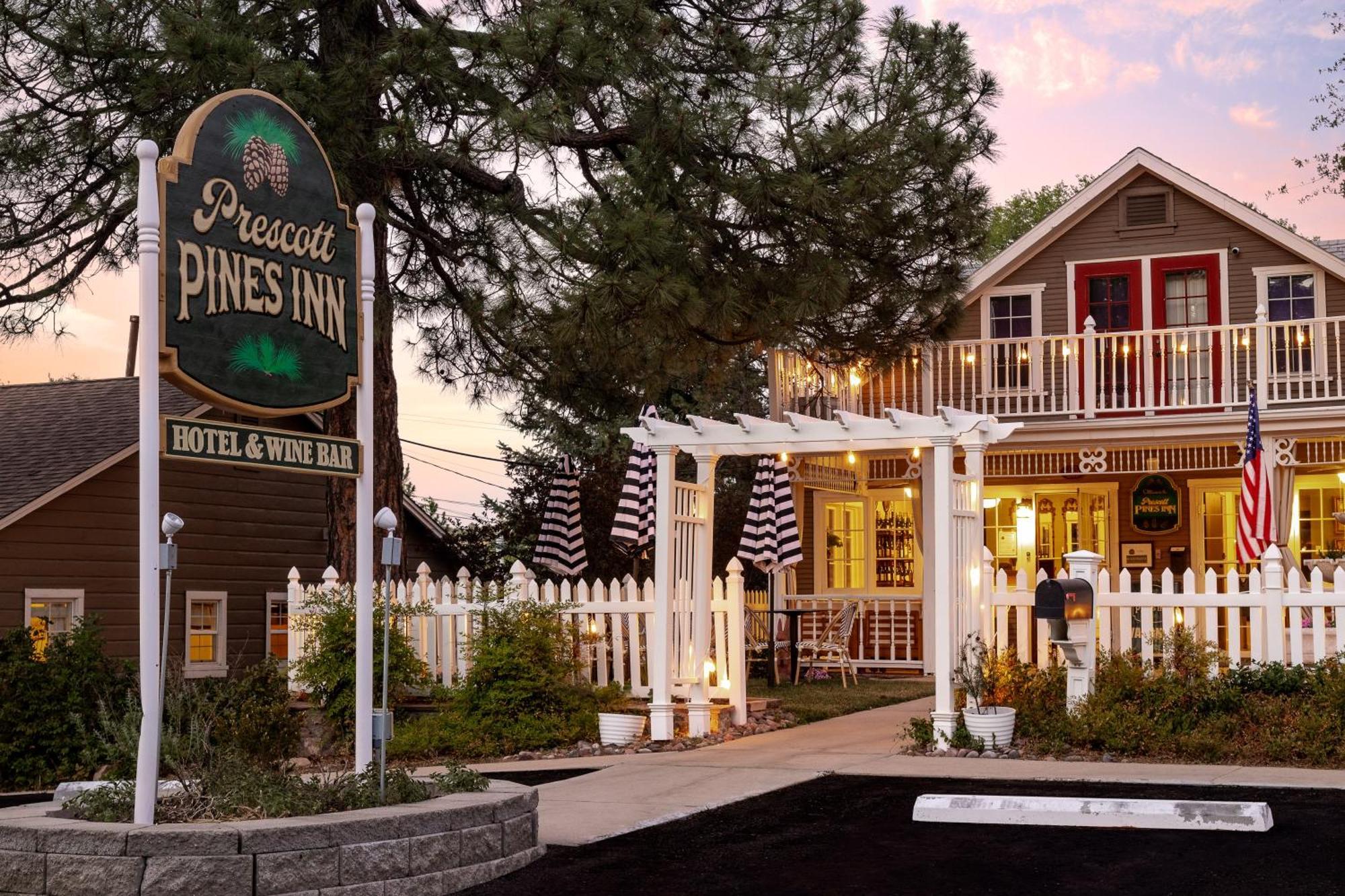 Prescott Pines Inn Екстер'єр фото