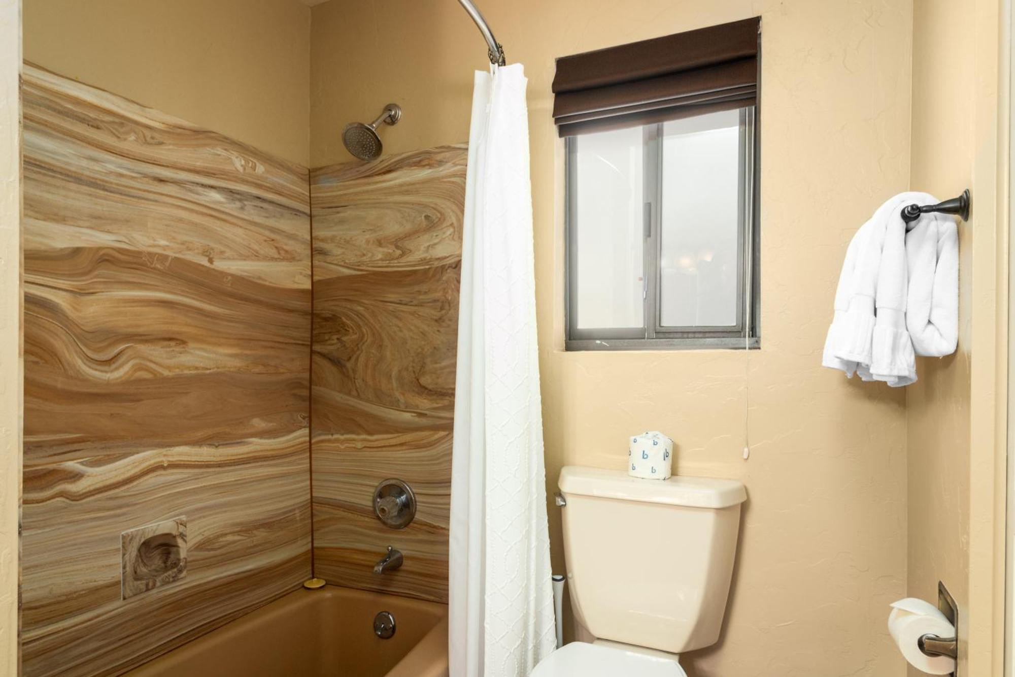 Prescott Pines Inn Екстер'єр фото