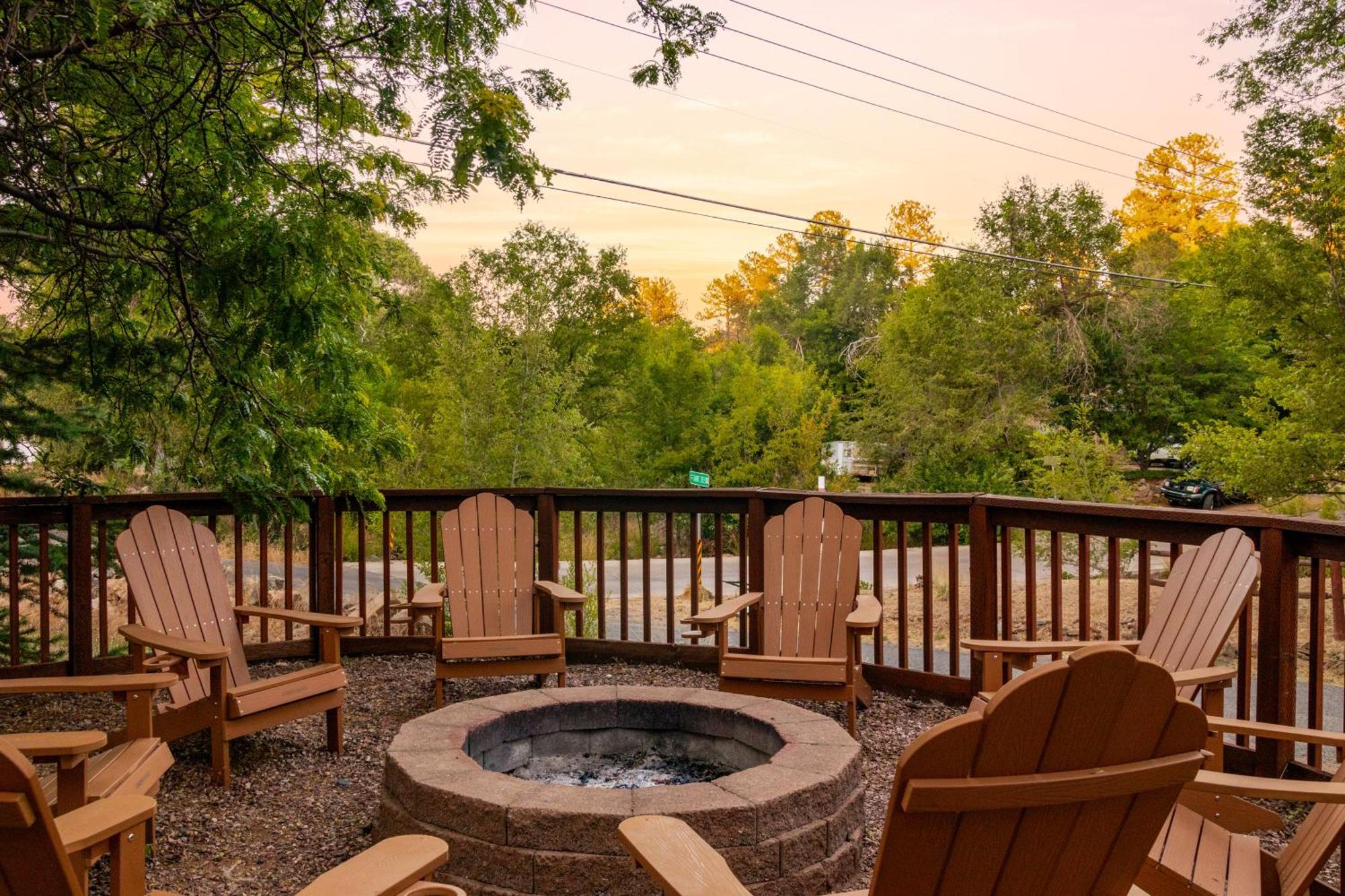 Prescott Pines Inn Екстер'єр фото